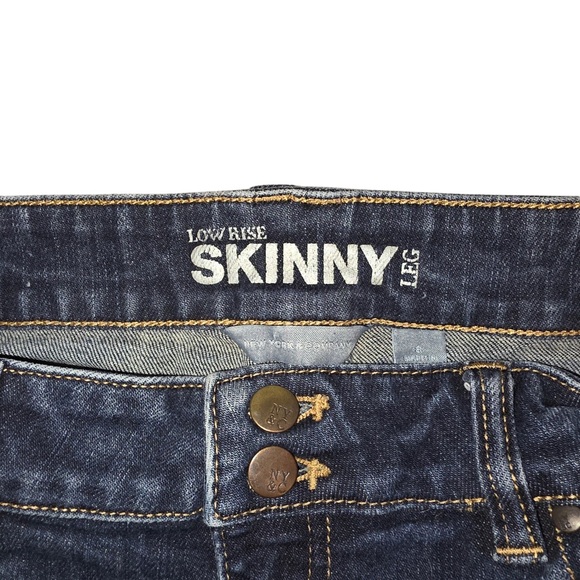 NY & Co. Women's Blue Skinny Jeans - Picture 4 of 4